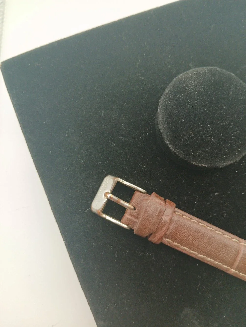 Bijoux Terner Brown Leather Strap Gold-Tone Dial Women's Watch Vintage